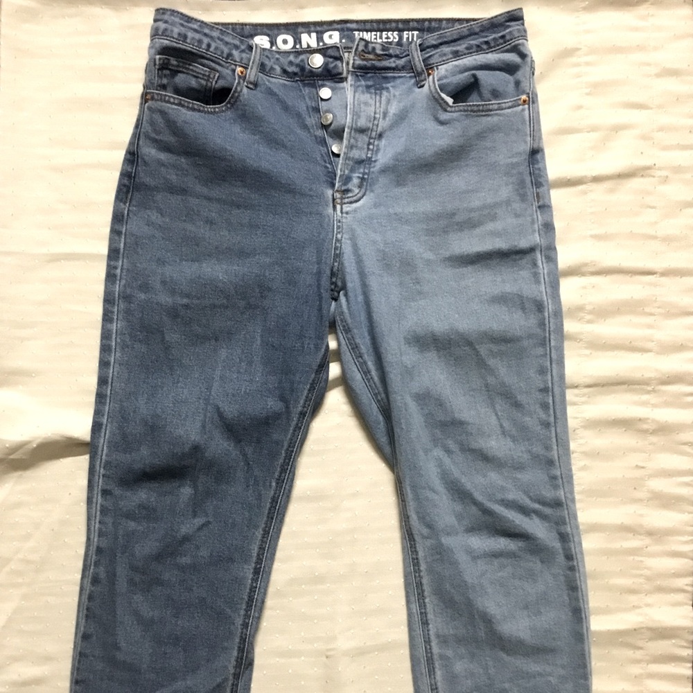 Song Jeans